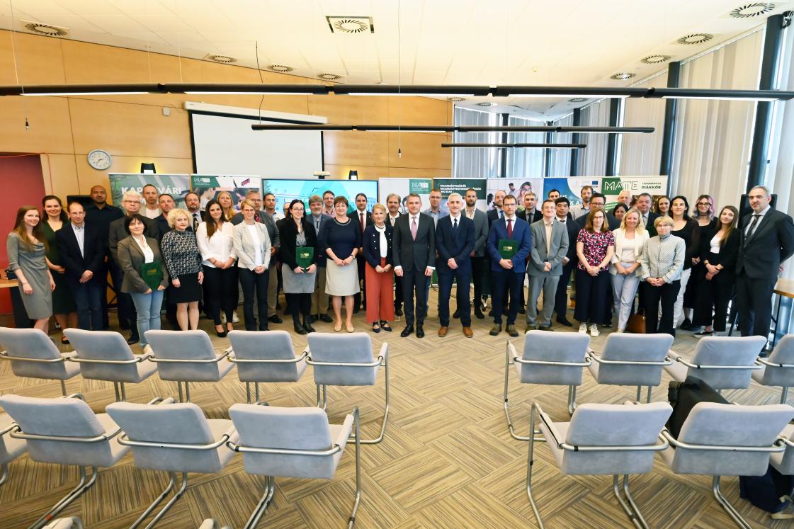 2026-ban is indul a Kiemelt Kutatócsoportok Program