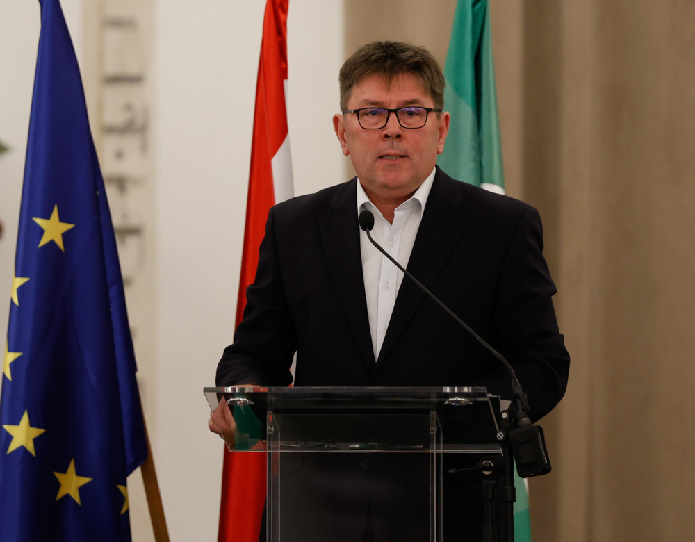 Lengyel Miklós, a Külgazdasági és Külügyminisztérium képzésekért, ösztöndíjprogramokért és tudománydiplomáciáért felelős helyettes államtitkára